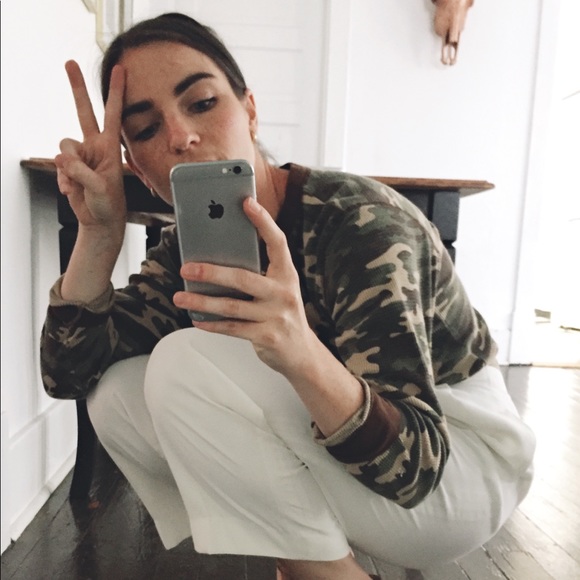 Meet your Posher, Rita - Picture 1 of 1